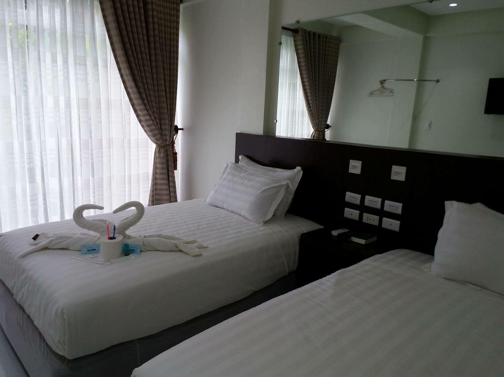 Boracay Midtown Hotel Balabag  Ngoại thất bức ảnh